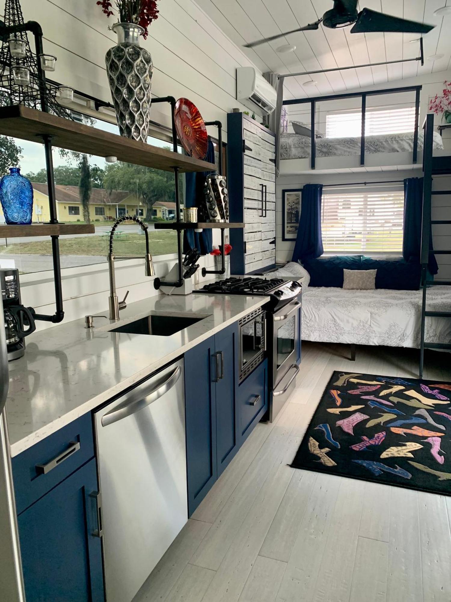 Villa Pet Friendly, Modern Tiny House In Vibrant Clermont Exterior foto